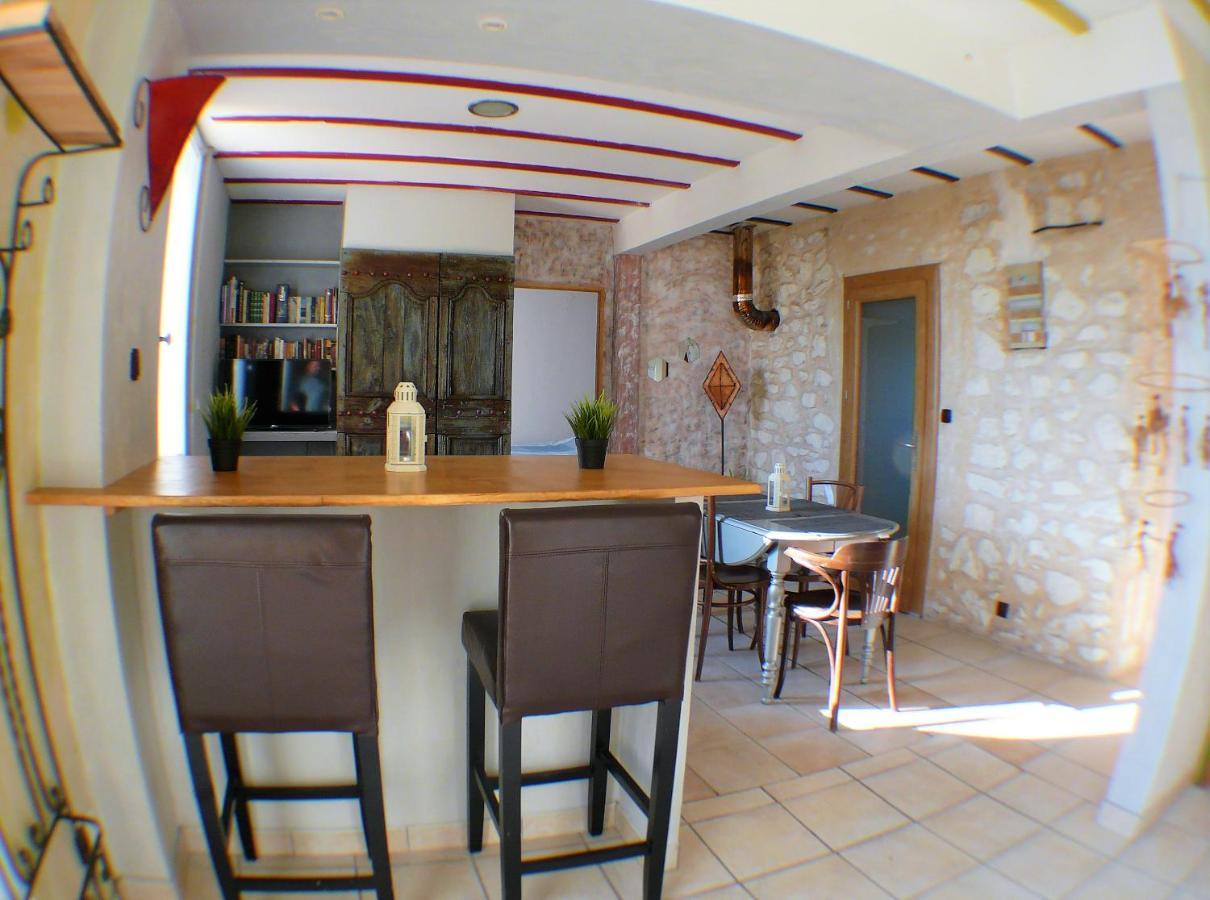 Joli Appartement A 20 Minutes De Montpellier Vailhauques Exterior foto